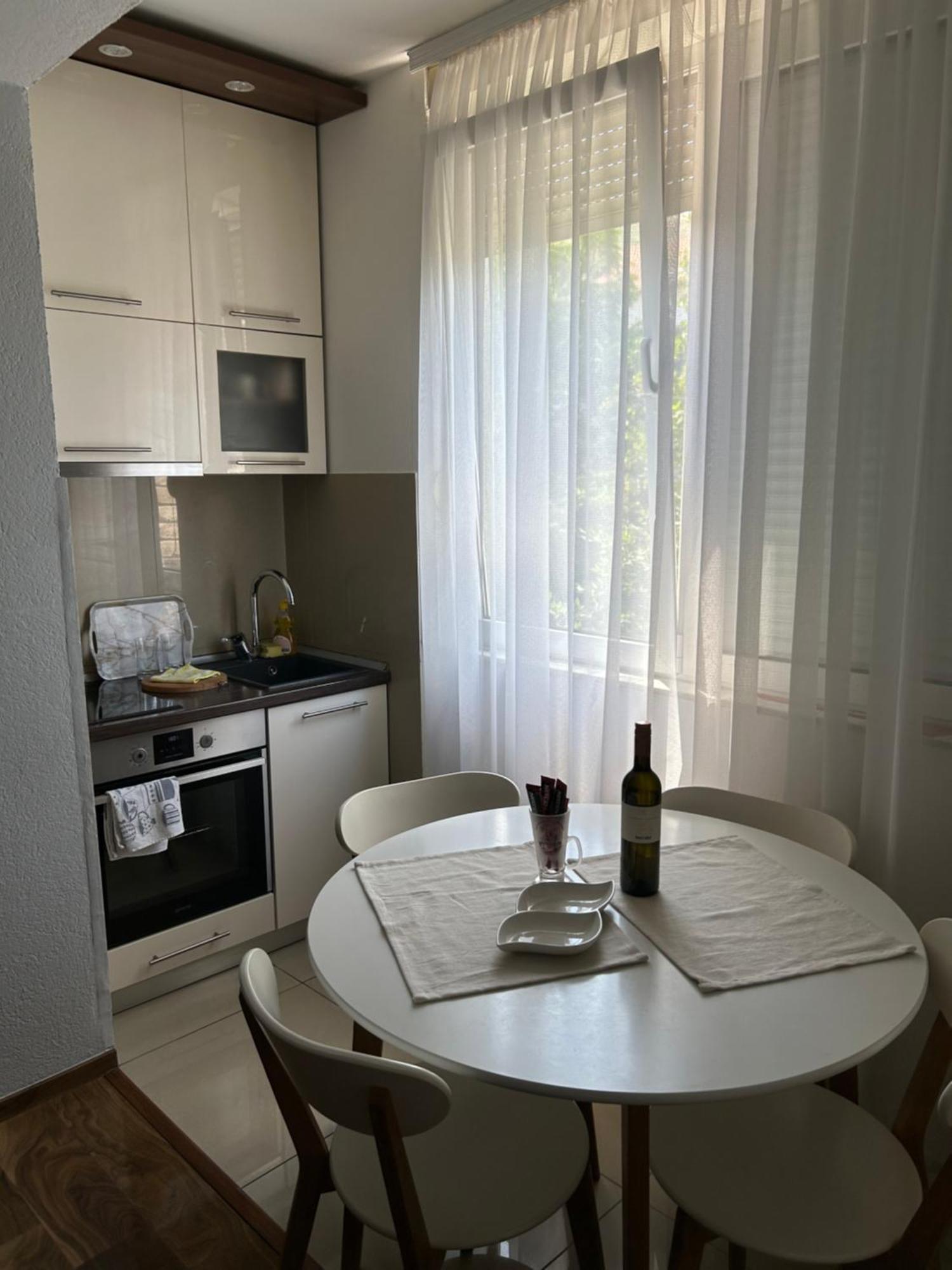 Apartman Lav Mostar Buitenkant foto